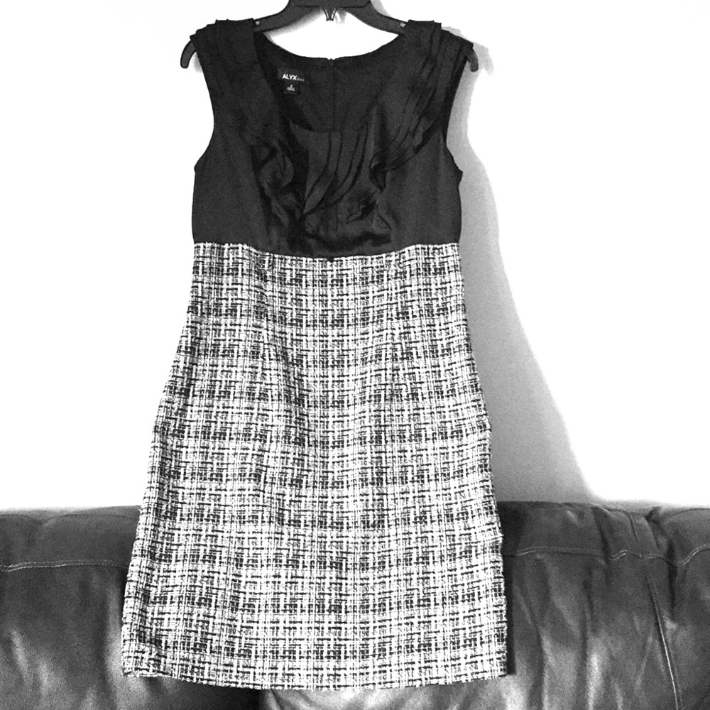 Black and White Ruffled Tweed Dress- Size 8